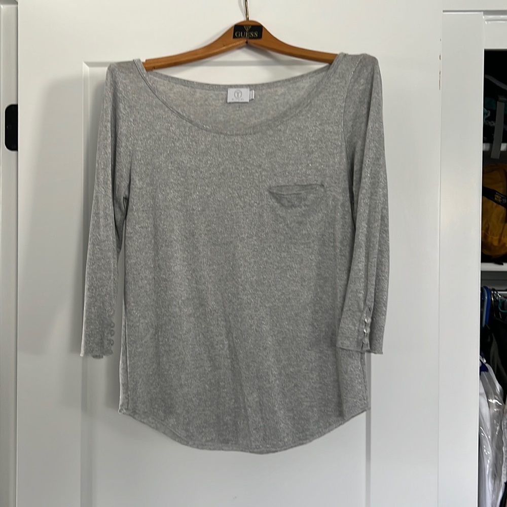 Silver T with front pocket